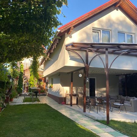 Casa Lucky Hotel Rîşnov Eksteriør billede