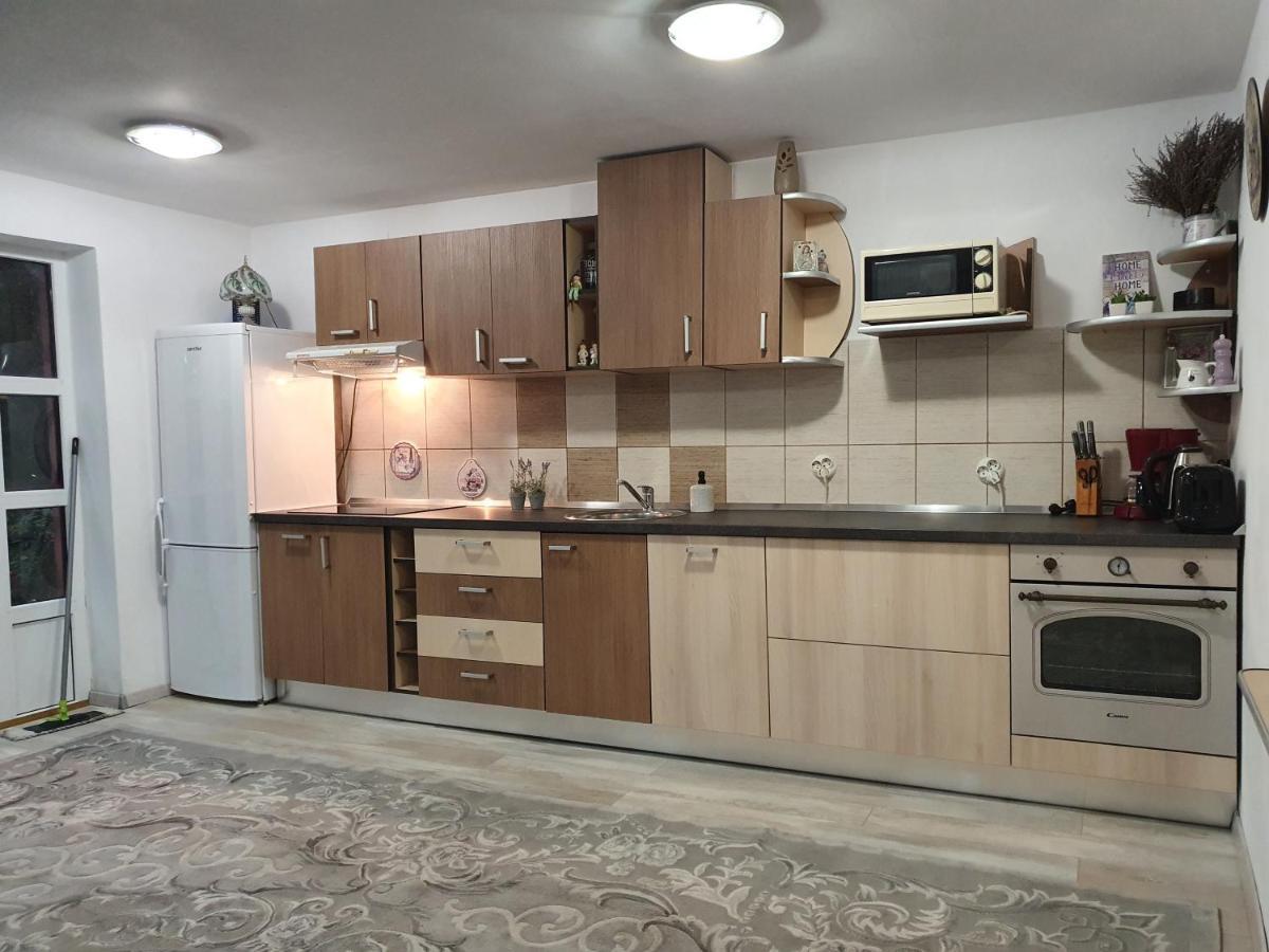 Casa Lucky Hotel Rîşnov Eksteriør billede