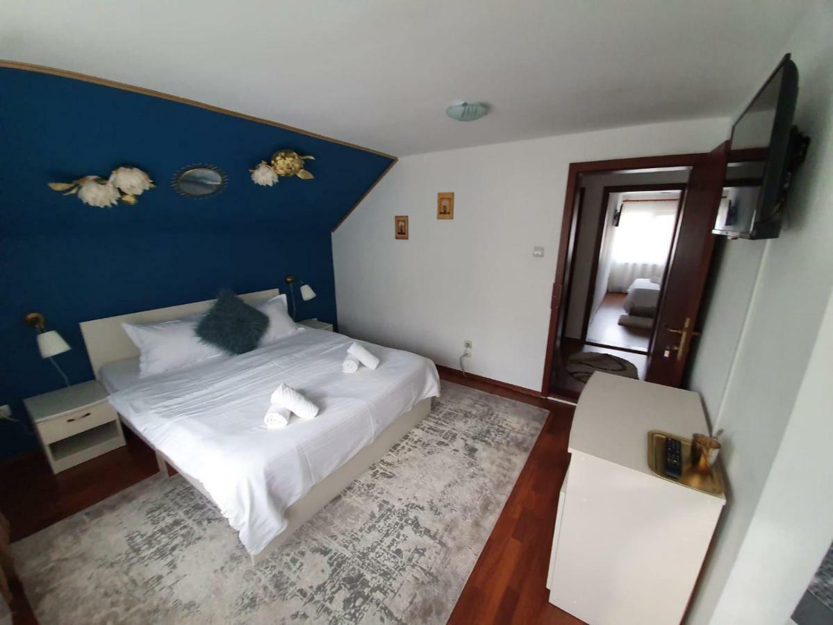 Casa Lucky Hotel Rîşnov Eksteriør billede