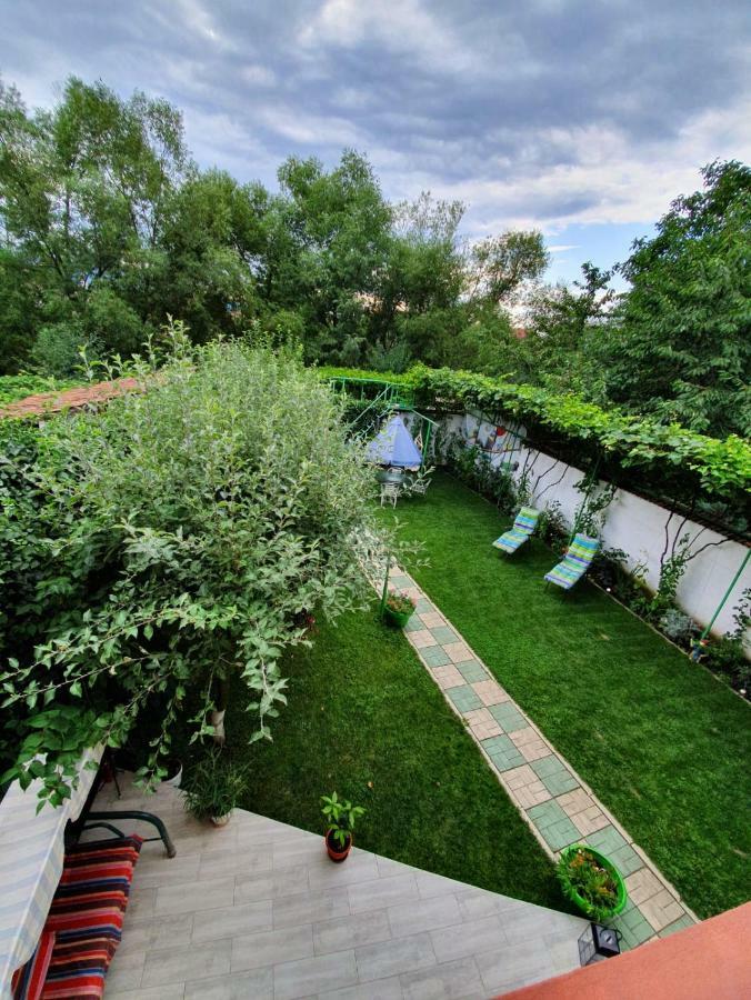 Casa Lucky Hotel Rîşnov Eksteriør billede