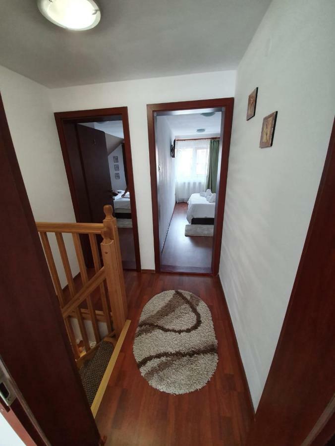 Casa Lucky Hotel Rîşnov Eksteriør billede